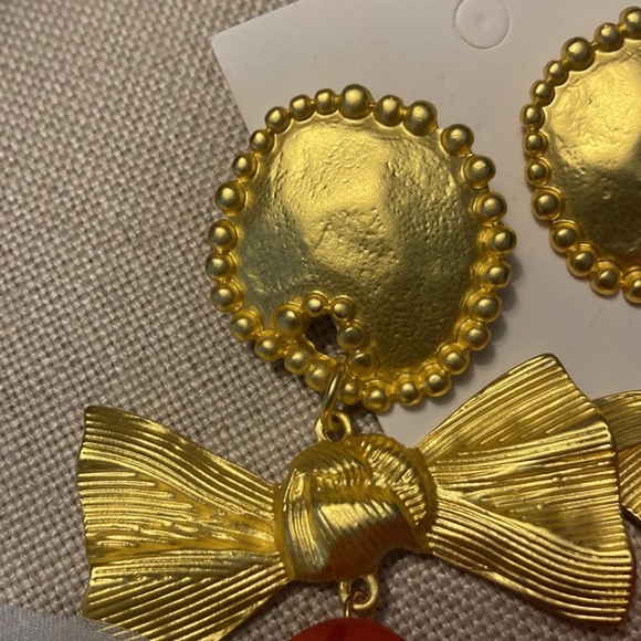 Shein Earrings - Picture 2 of 3